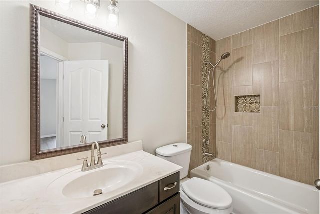 893 WATT CIRCLE, Deltona, FL 32738