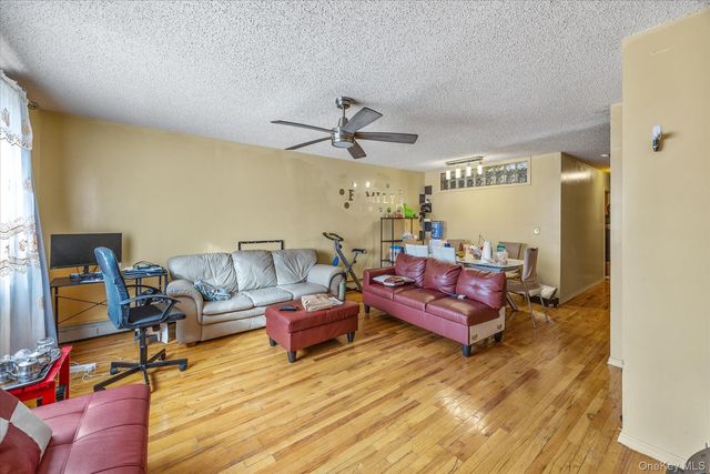 657 E 102nd Street, Brooklyn, NY 11236