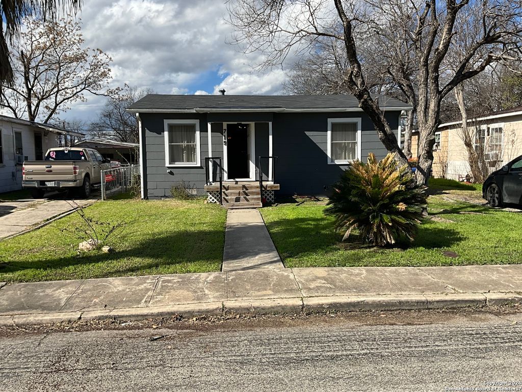719 Hearne, San Antonio, TX 78225