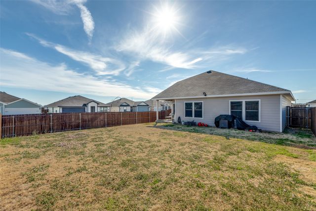 6545 Waterfall Lane, Princeton, TX 75407