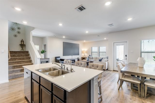 6545 Waterfall Lane, Princeton, TX 75407