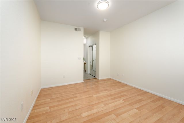 5751 East Hacienda Avenue 256, Las Vegas, NV 89122