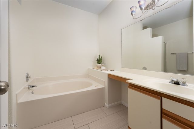 5751 East Hacienda Avenue 256, Las Vegas, NV 89122