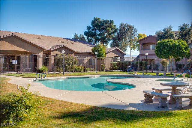 5751 East Hacienda Avenue 256, Las Vegas, NV 89122