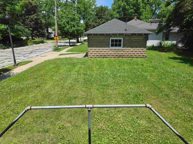 100 Connolly Street, West Lafayette, IN 47906