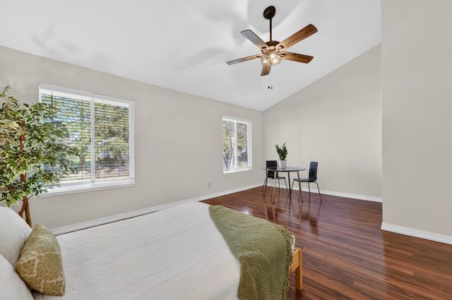 6146 Shadow Ln, Citrus Heights, CA 95621