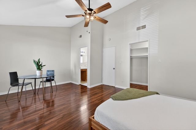 6146 Shadow Ln, Citrus Heights, CA 95621