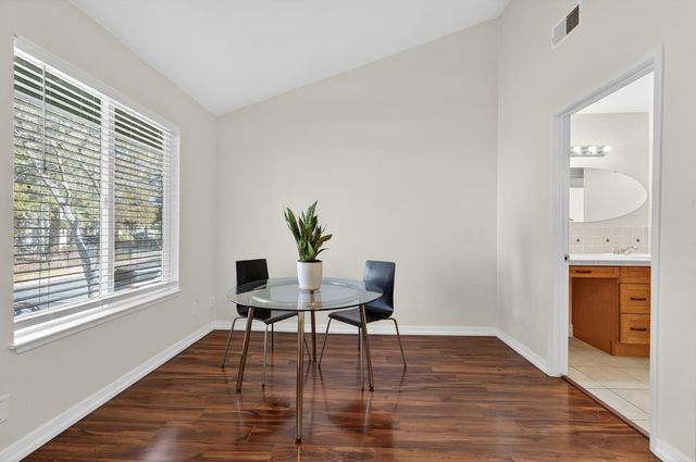 6146 Shadow Ln, Citrus Heights, CA 95621