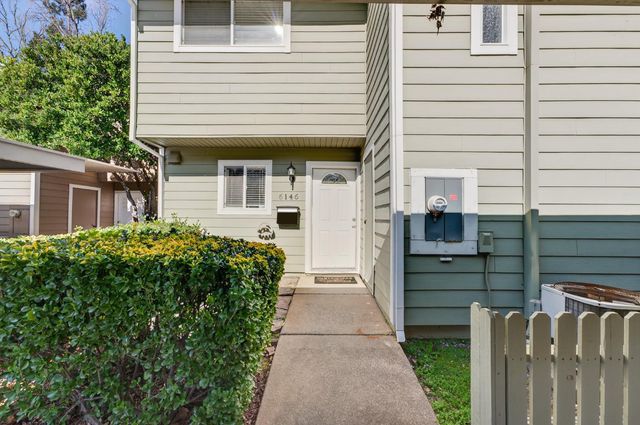 6146 Shadow Ln, Citrus Heights, CA 95621