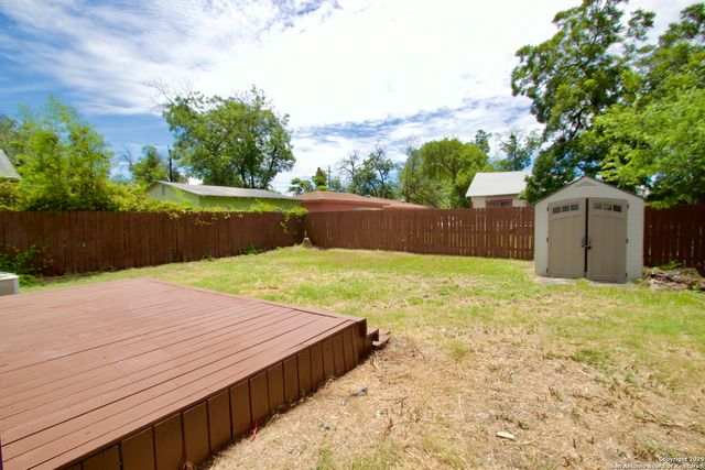 1336 center, San Antonio, TX 78202