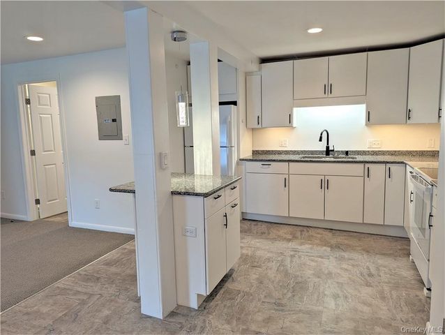 99 Depot Street 9, Pine Bush, NY 12566