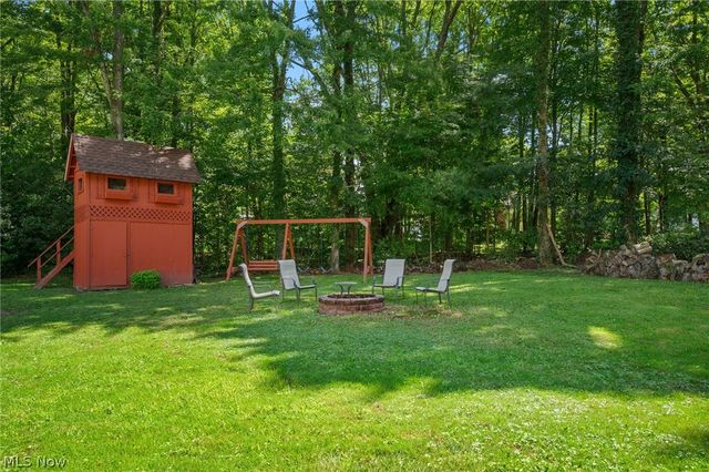 1370 Bittersweet Drive NE, Warren, OH 44484