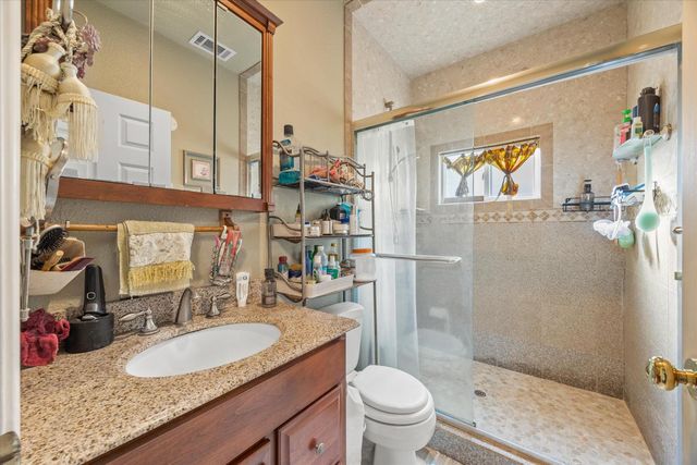 9820 Spring View Way, Elk Grove, CA 95757