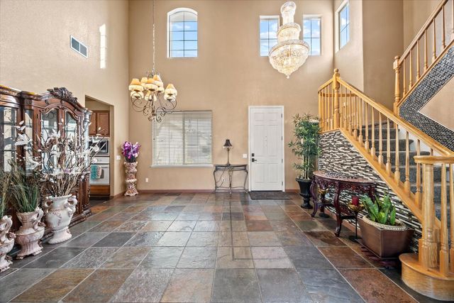 9820 Spring View Way, Elk Grove, CA 95757