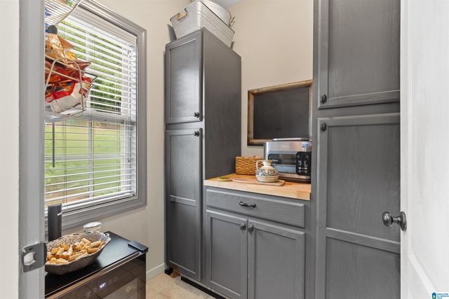 569 WOODRUFF PARKWAY, Leeds, AL 35094