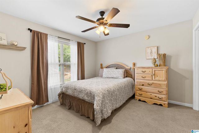 569 WOODRUFF PARKWAY, Leeds, AL 35094