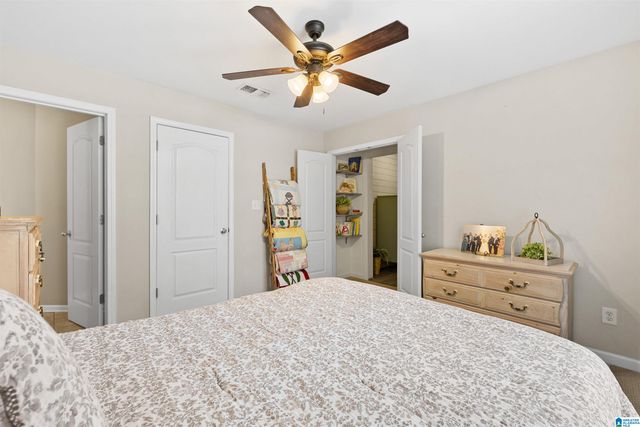 569 WOODRUFF PARKWAY, Leeds, AL 35094