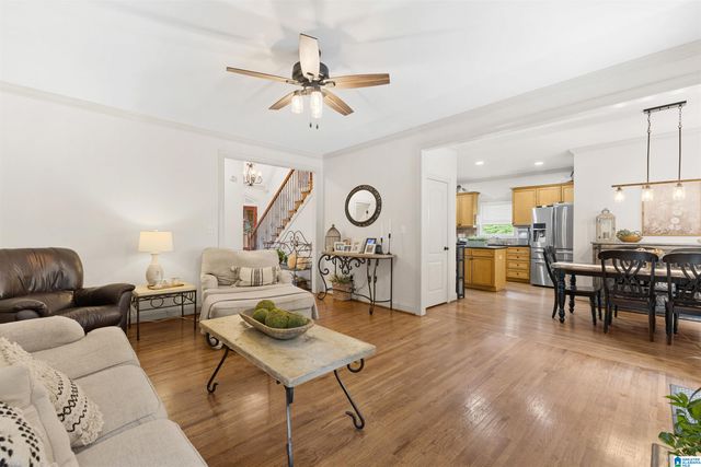 569 WOODRUFF PARKWAY, Leeds, AL 35094