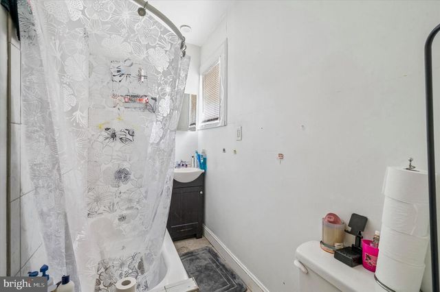 218 N GROSS ST, Philadelphia, PA 19139