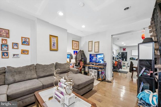 218 N GROSS ST, Philadelphia, PA 19139