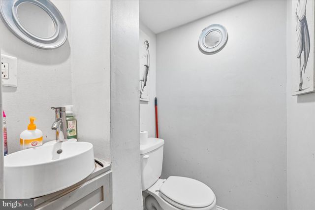 218 N GROSS ST, Philadelphia, PA 19139