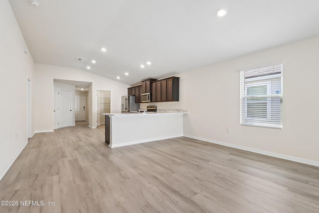 8076 DANCING FOX Street, Jacksonville, FL 32222