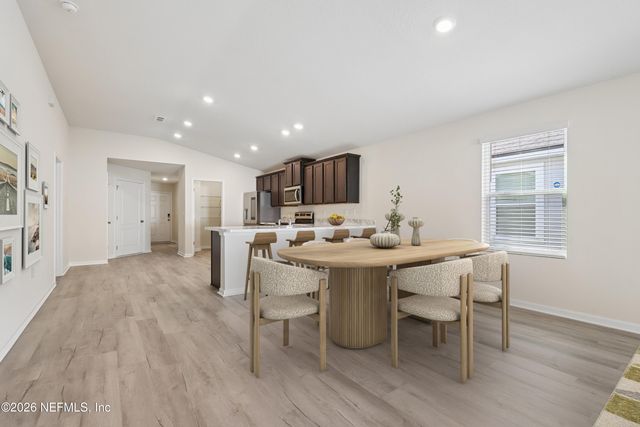 8076 DANCING FOX Street, Jacksonville, FL 32222