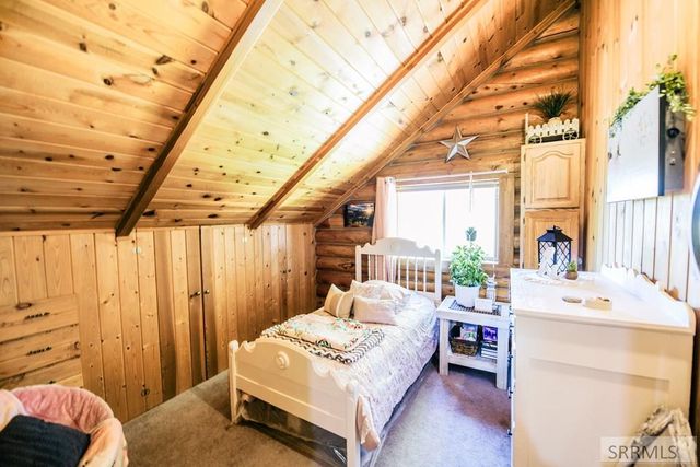 27 N Baker Road, Salmon, ID 83467