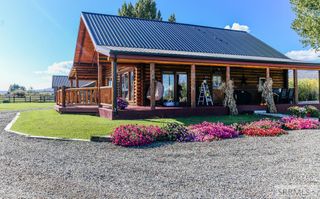 27 N Baker Road, Salmon, ID 83467