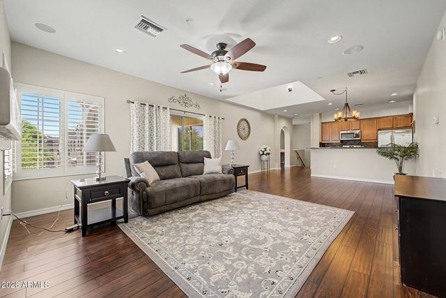 3935 E ROUGH RIDER Road 1119, Phoenix, AZ 85050