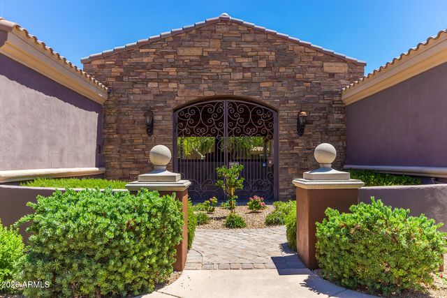 3935 E ROUGH RIDER Road 1119, Phoenix, AZ 85050