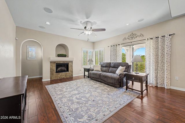3935 E ROUGH RIDER Road 1119, Phoenix, AZ 85050
