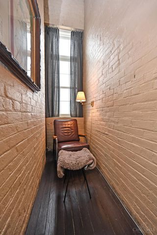 1615 Chase Avenue, Cincinnati, OH 45223