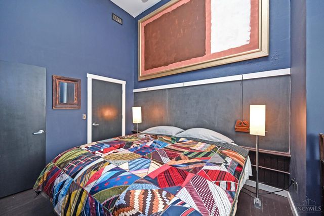 1615 Chase Avenue, Cincinnati, OH 45223