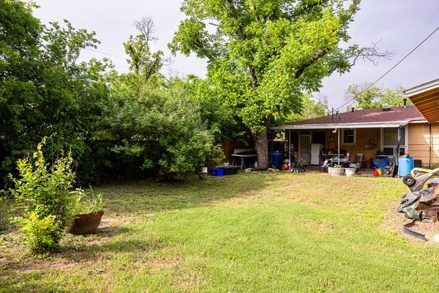 511 Harper St, Kerrville, TX 78028
