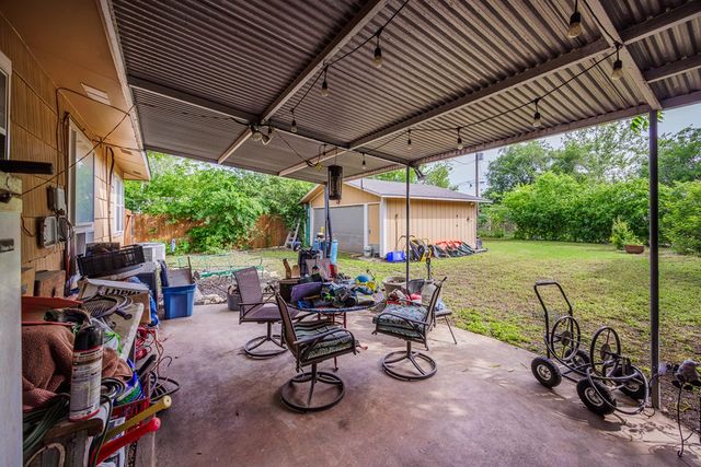 511 Harper St, Kerrville, TX 78028
