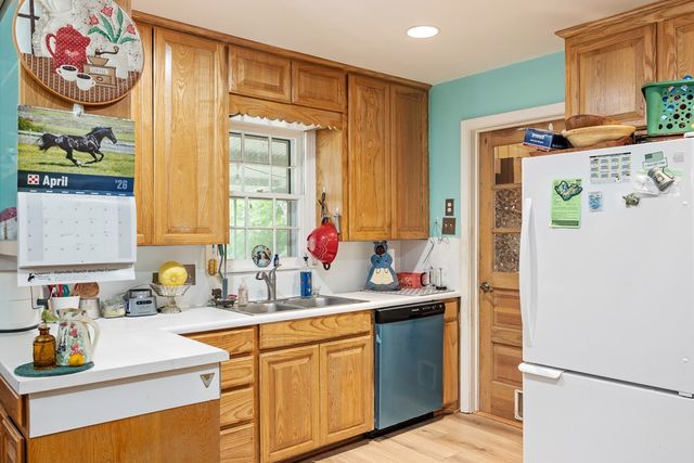511 Harper St, Kerrville, TX 78028