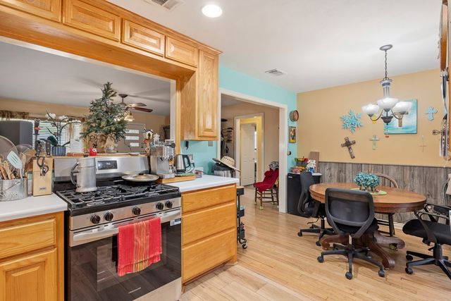 511 Harper St, Kerrville, TX 78028