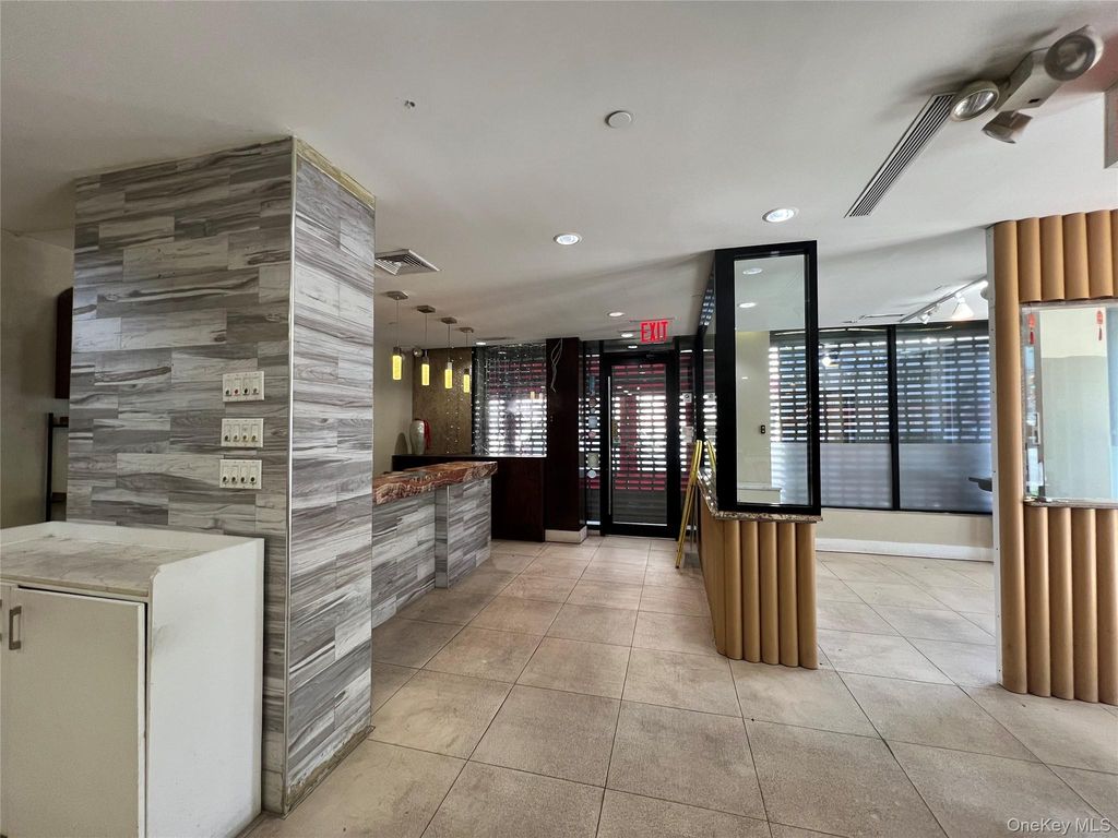 135-47 Northern Boulevard 1FL, Flushing, NY 11354 — photo 5