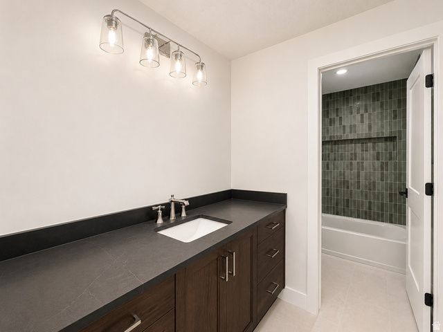 23 E 1500 S, Farmington, UT 84025