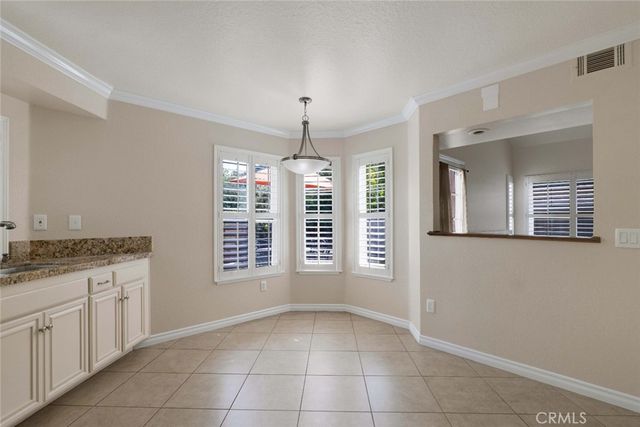 1820 Suntree Lane, Simi Valley, CA 93063