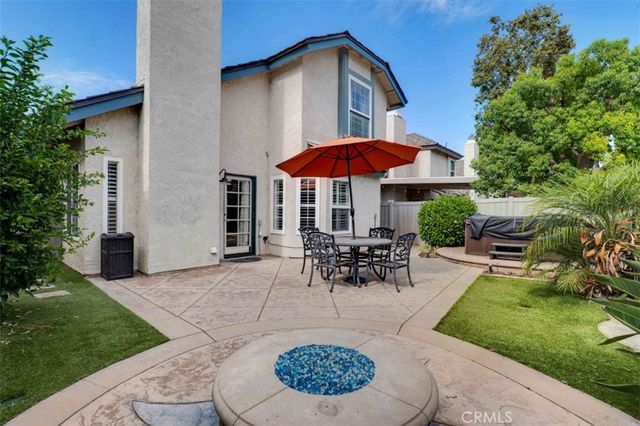 1820 Suntree Lane, Simi Valley, CA 93063