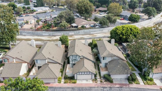 1820 Suntree Lane, Simi Valley, CA 93063