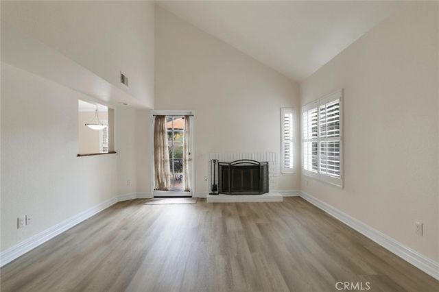 1820 Suntree Lane, Simi Valley, CA 93063