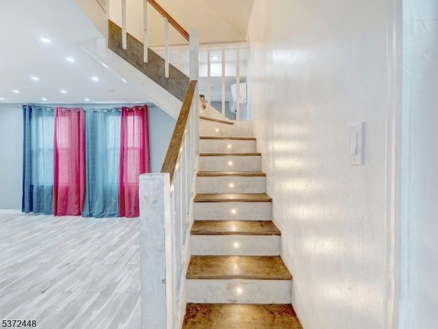 11 Tichenor Ter, Irvington Twp., NJ 07111
