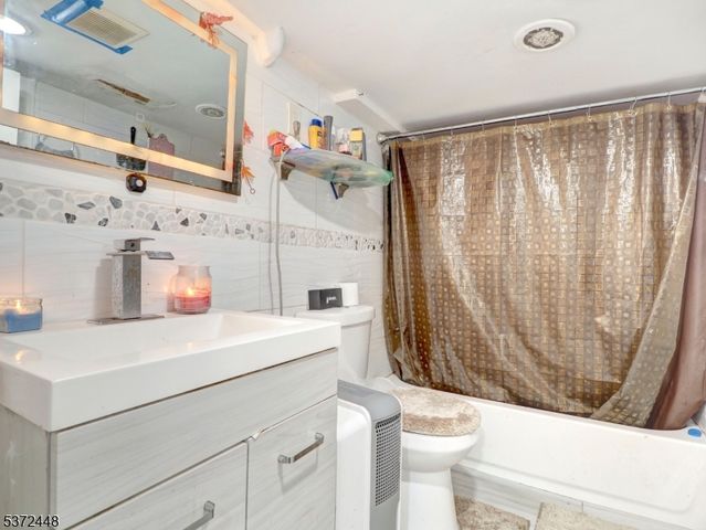 11 Tichenor Ter, Irvington Twp., NJ 07111