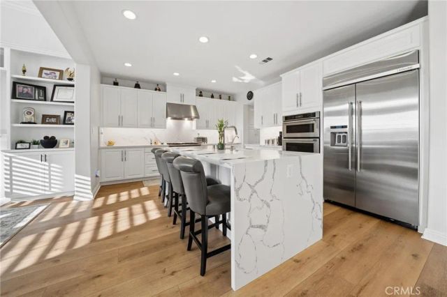 26855 Pine Cliff Place, Valencia, CA 91381