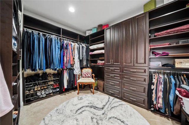 26855 Pine Cliff Place, Valencia, CA 91381