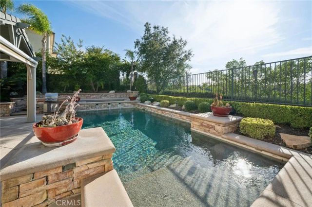 26855 Pine Cliff Place, Valencia, CA 91381