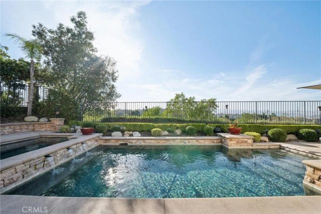 26855 Pine Cliff Place, Valencia, CA 91381